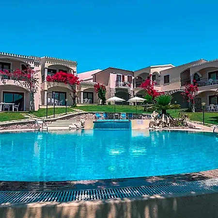 The Fantastic Residenza Badus 2 Bedroom Sleeps 6 Child Hotel 3*