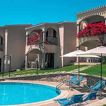 Апартаменты The Fantastic Residenza Badus 2 Bedroom Sleeps 6 Child *